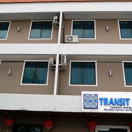 Transit Hotel Labuan Esterno foto