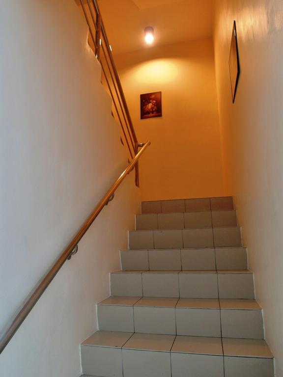 Transit Hotel Labuan Esterno foto